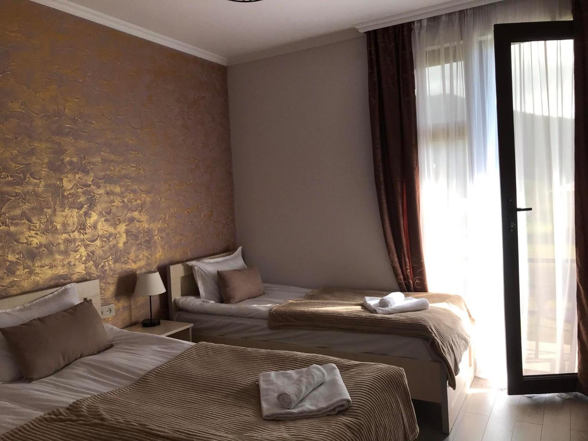 Ninama Hotel Mestia Kamer foto