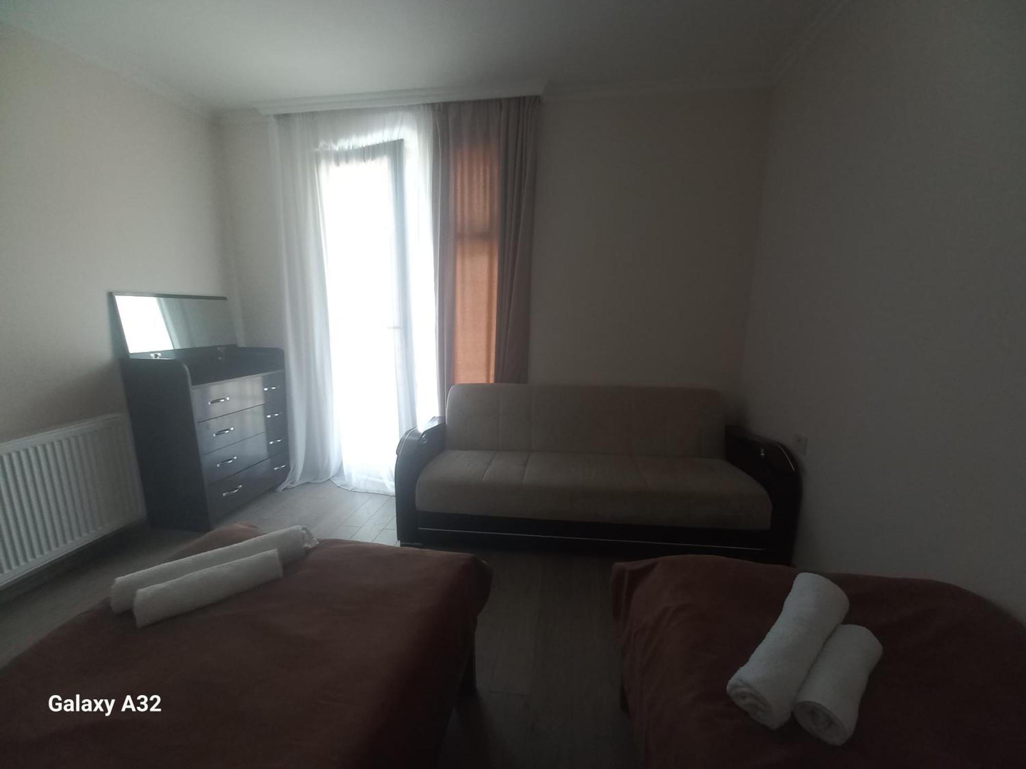 Ninama Hotel Mestia Kamer foto